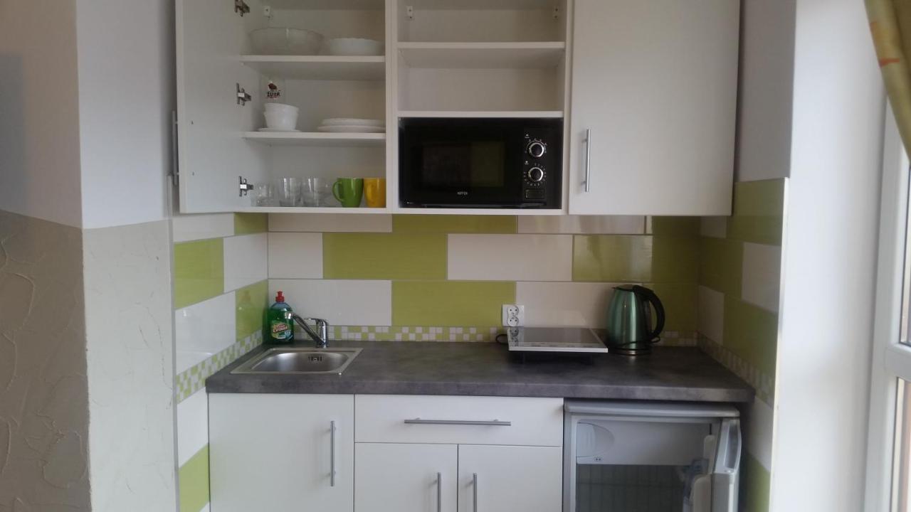 Willa Cyprys - Pokoje I Apartamenty Z Aneksami - Centrum Weichsel Exterior foto